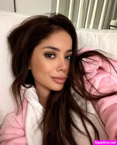 Mia Sanchez OnlyFans Thumbnail #tuOMCu7rWL