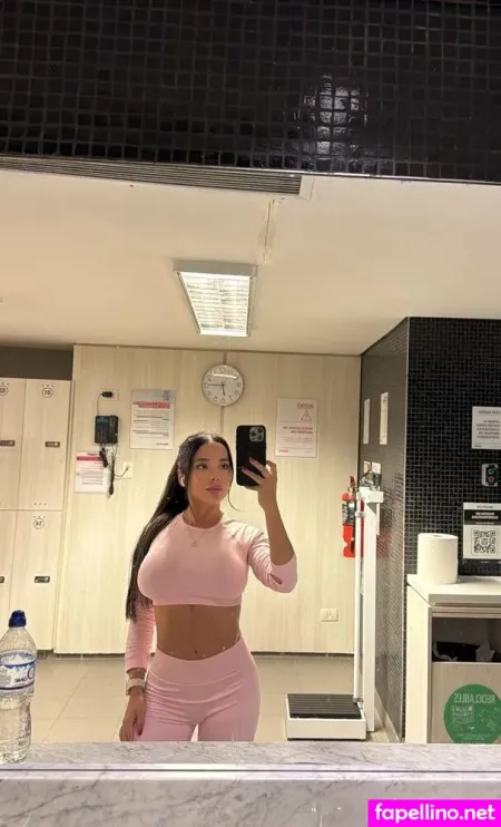 Mia Sanchezz OnlyFans Thumbnail #5cP2sCdYom