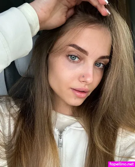 Mia Schei OnlyFans Thumbnail #atpe68niUA