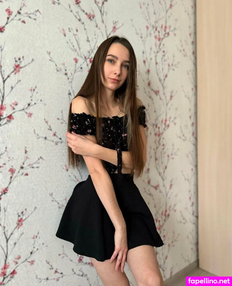 mia_secreto, mia_secrets69 Nude Leaked OnlyFans Photo #AswUS6dlDE