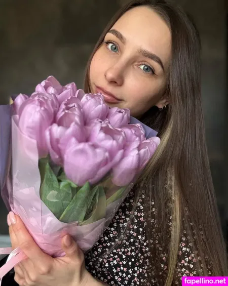 Mia Secrets69 OnlyFans Thumbnail #NqO20r8qw2