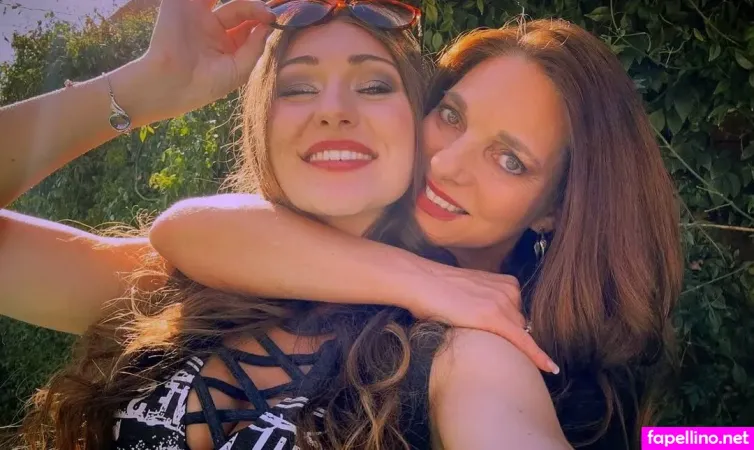 Mia Simone OnlyFans Thumbnail #4o58ddyPDD