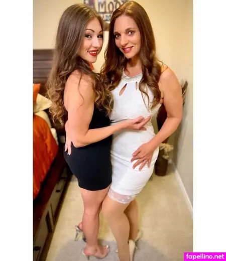 Mia Simone OnlyFans Thumbnail #AT0CyG3mGt