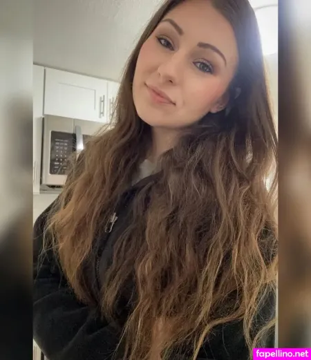 Mia Simone OnlyFans Thumbnail #Ap4n1RY9Ss