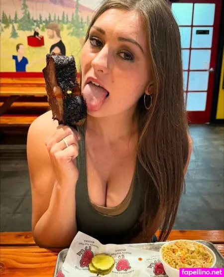 Mia Simone OnlyFans Thumbnail #q6L12qvoOh