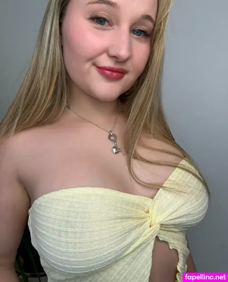 Mia Sofie 2 OnlyFans Thumbnail #nsGRILAjDn