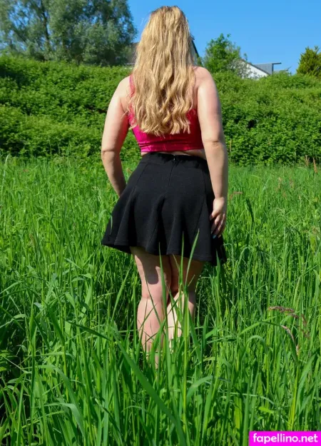 Mia Sofie 2 OnlyFans Thumbnail #tDEPiY8TeB