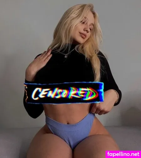 Mia Sofie Official OnlyFans Thumbnail #muxuU7lw1A