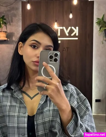 Mia Stormie OnlyFans Thumbnail #WnIUeiSR9v