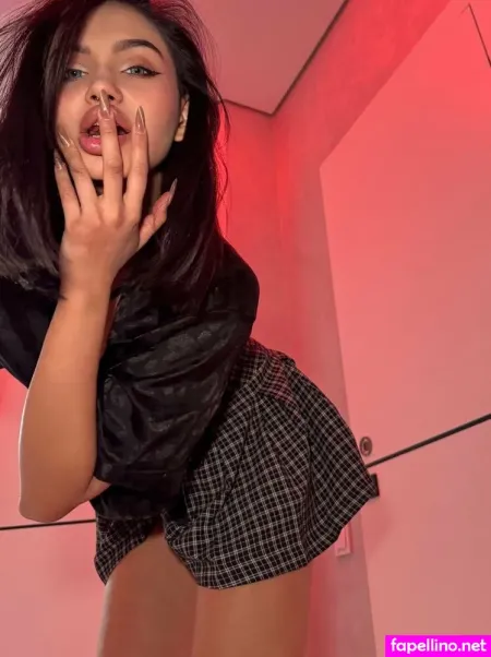 Mia Stormie OnlyFans Thumbnail #beu6eDwSYw
