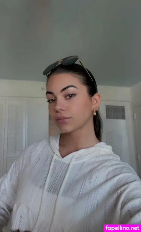 Mia Sweitzer 1 OnlyFans Thumbnail #lt2ZCqtoRd