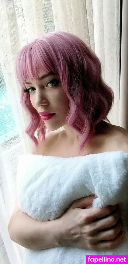 Mia Taylorrr OnlyFans Thumbnail #R8F62KAJva