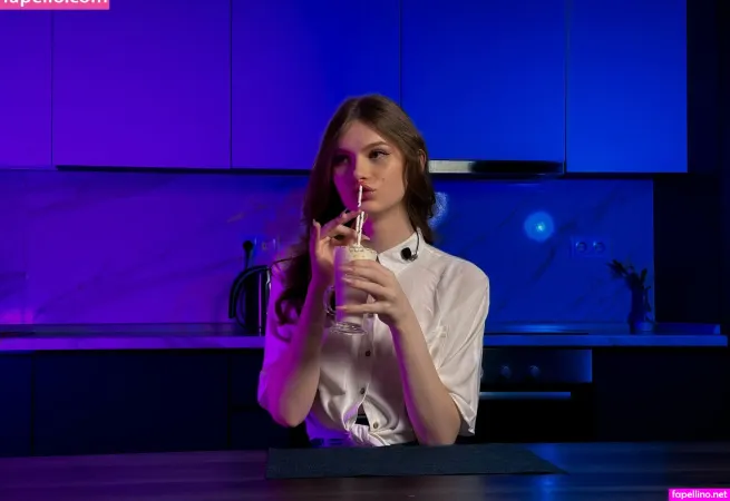 Mia Ts OnlyFans Thumbnail #jF70M37rC1