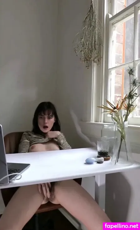 Mia Tv 2 OnlyFans Thumbnail #6LAUobZFc9