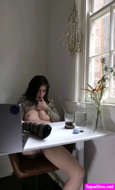 Mia Tv 2 OnlyFans Thumbnail #ySXldXWKvb