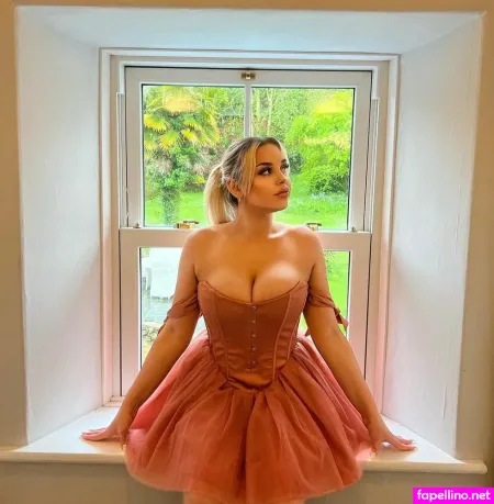 Mia Wills 1 OnlyFans Thumbnail #bk1sZcQnS0