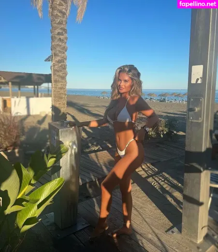 Mia Wood Hall OnlyFans Thumbnail #SjbHzasNnu