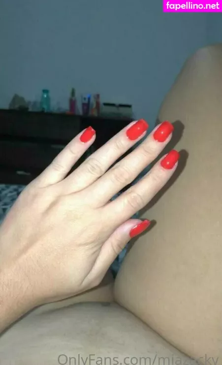 Mia Zacky OnlyFans Thumbnail #e6O0RfZNXW