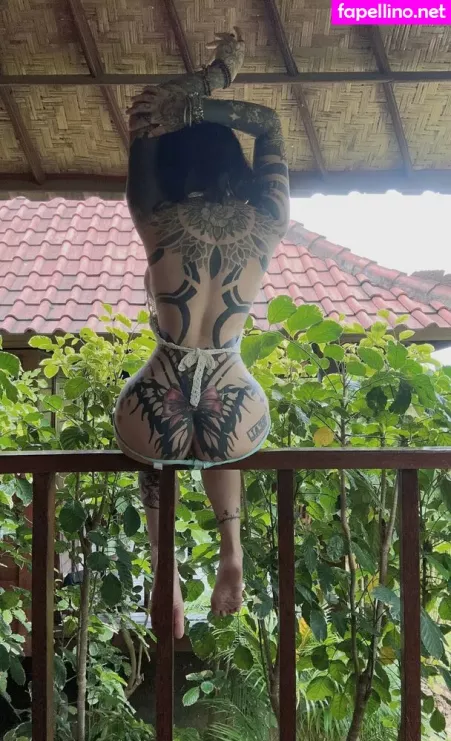Mia19951226 OnlyFans Thumbnail #2X6wDI768E