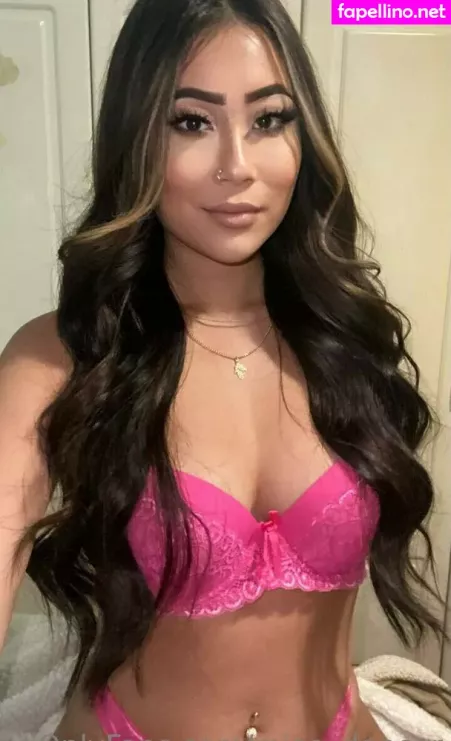 Miaa Dancer OnlyFans Thumbnail #5x2uXblQEz