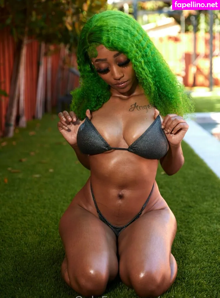 itsmiaa.tv, miaa.tvvv, miaaaxmarr Nude Leaked OnlyFans Photo #TuJ2rwdAxB