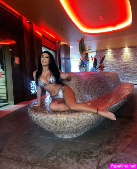 Miaaa Miaaa OnlyFans Thumbnail #KMmh4jm4hU