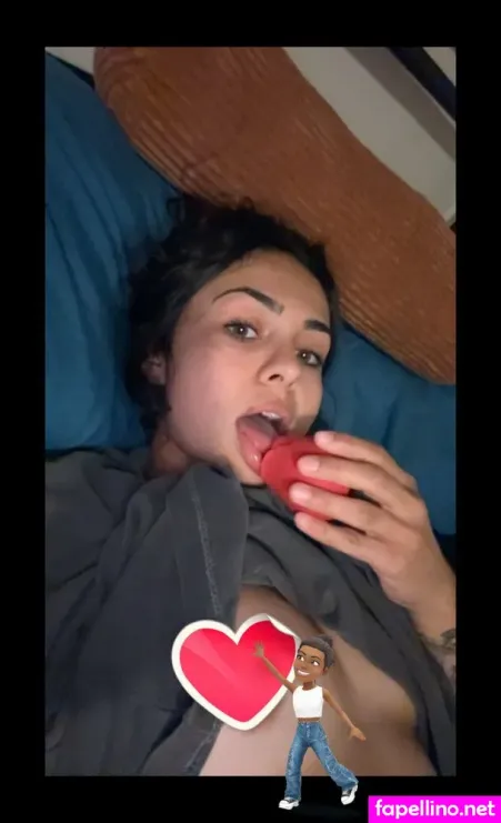 Miaaaknoxxx Main Profile Photo
