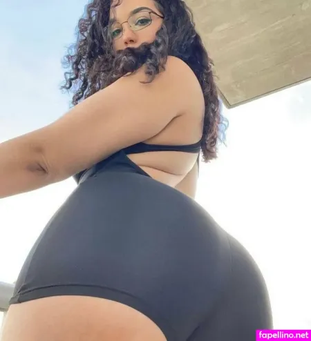 Miaayourgirl OnlyFans Thumbnail #Q2Dy7kBdDA