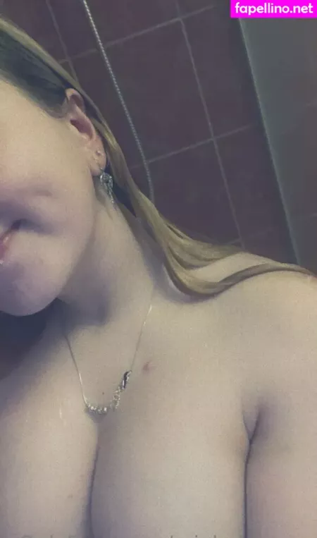 Miababyyyxx OnlyFans Thumbnail #h9tlF6uhnT