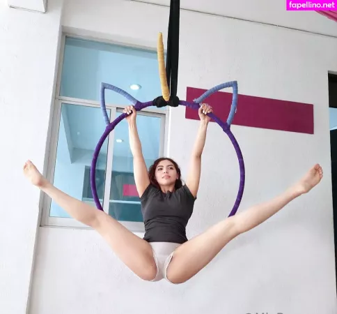 Miabasagnes Aerialist OnlyFans Thumbnail #n7sD0Wxuzb