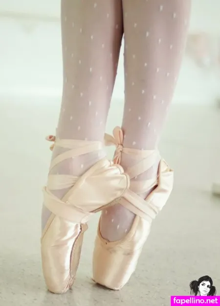 Miabelle 2 OnlyFans Thumbnail #J0QE6Y5Ut3