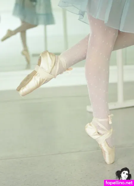 Miabelle 2 OnlyFans Thumbnail #LiSGzparEt