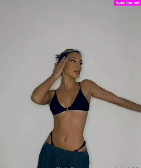 Miabitch11 OnlyFans Thumbnail #9PMu7D4ELf