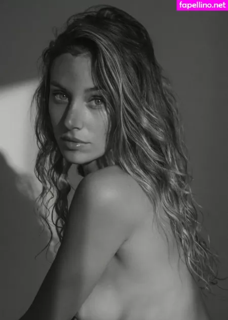 Miacbell OnlyFans Thumbnail #1JqclKgTAR