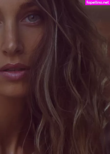 Miacbell OnlyFans Thumbnail #42PhRruZxQ