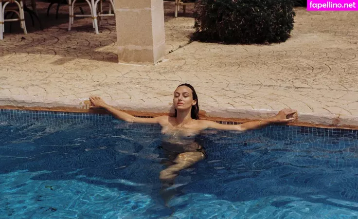 Miacbell OnlyFans Thumbnail #MQqQdstdAO