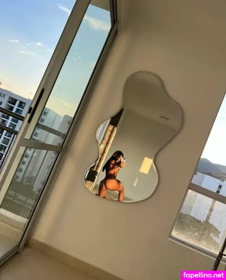 Miacollinss OnlyFans Thumbnail #XwqZ09QdiM
