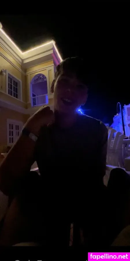 Miadora OnlyFans Thumbnail #EQvcKSlkIe