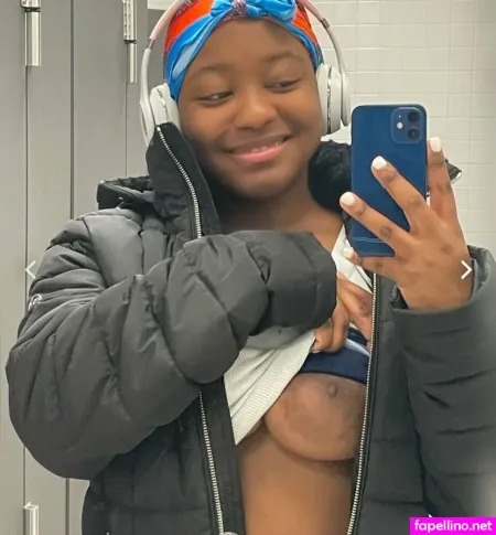 Miafairy OnlyFans Thumbnail #GqW2izyHEr