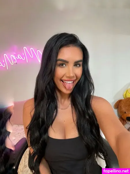 Miafallsfree OnlyFans Thumbnail #3C2RIT2Bg6