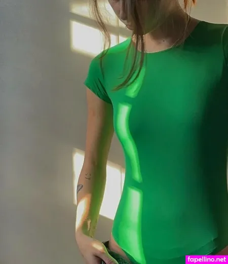 Miafarache OnlyFans Thumbnail #AFp9OBe3Id