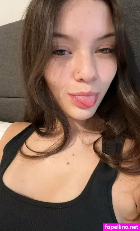 Miafosterxx OnlyFans Thumbnail #qq1URnW2er
