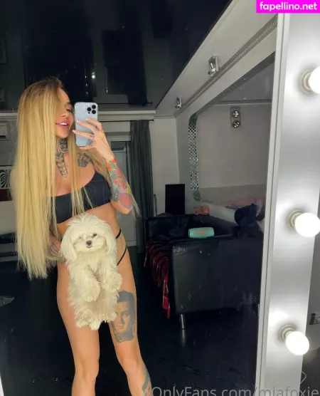 Miafoxie OnlyFans Thumbnail #C73GlPCrxI