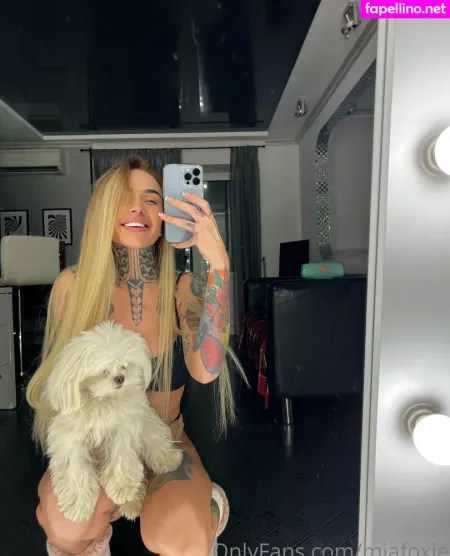 Miafoxie OnlyFans Thumbnail #HNpSYrbBxW