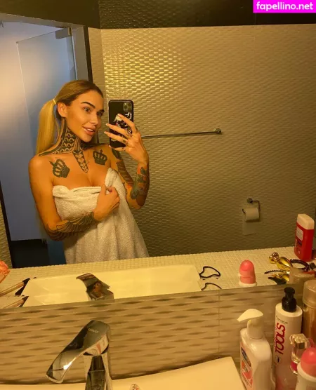 Miafoxie OnlyFans Thumbnail #TNGZ58BPqe