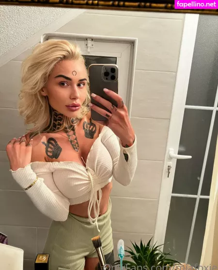 Miafoxie OnlyFans Thumbnail #iUPc9itjnz