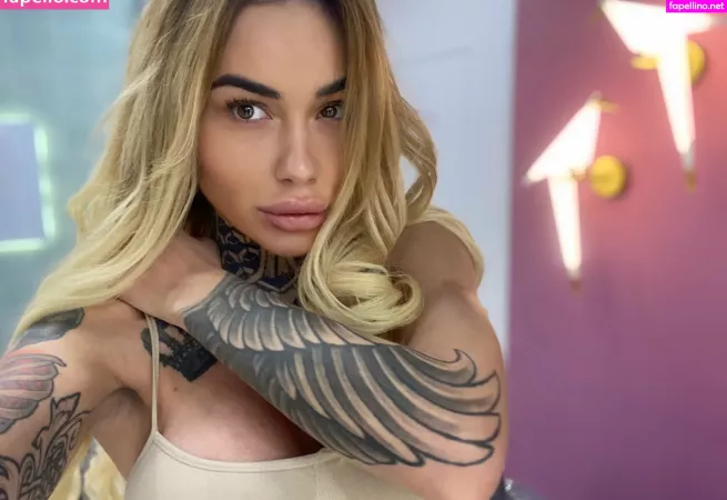 Miafoxie OnlyFans Thumbnail #sNtUA1Ha0M