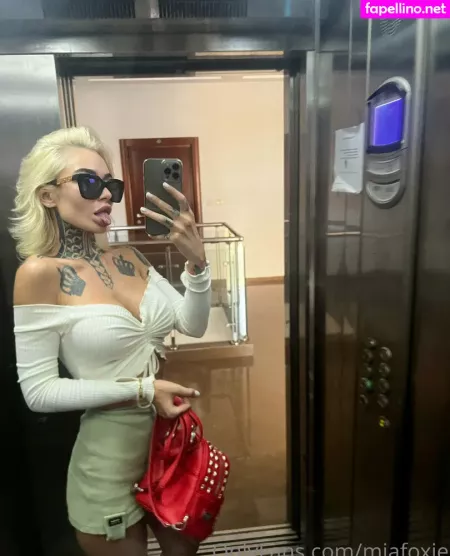 Miafoxie OnlyFans Thumbnail #xWKkDo4iU8