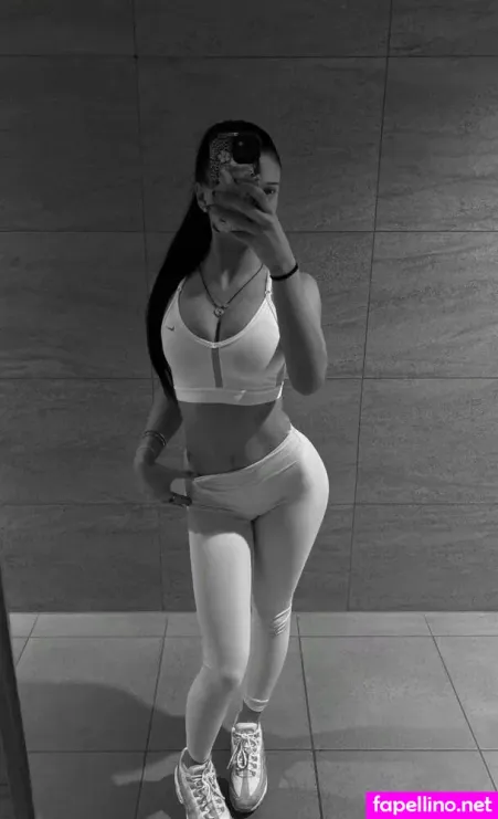 Miafrose OnlyFans Thumbnail #mX3XKoLw1z