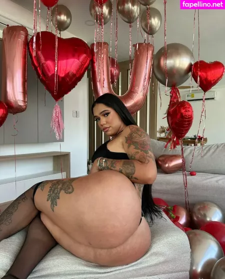 Miahcatalinaa OnlyFans Thumbnail #Bk8gu5GHXT